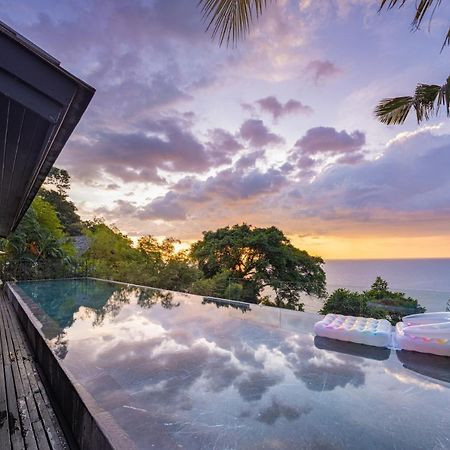 Villa Yang, Private Oceanfront Villa, Kamala Beach Buitenkant foto